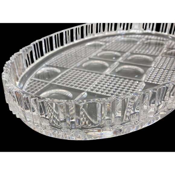 Vintage Heavy Glass Oval Serving Relish Trinket Tray - Picture 3 of 7